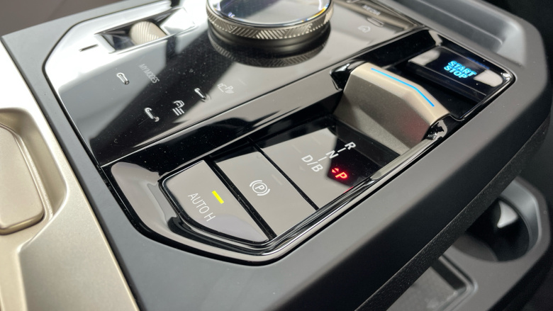 BMW iX 240kW xDrive40 M Sport 76.6kWh 5dr Auto Electric Estate